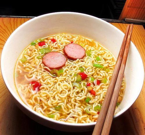 方便面比包子等主食营养更均衡？原来这么多年我们都误会它了